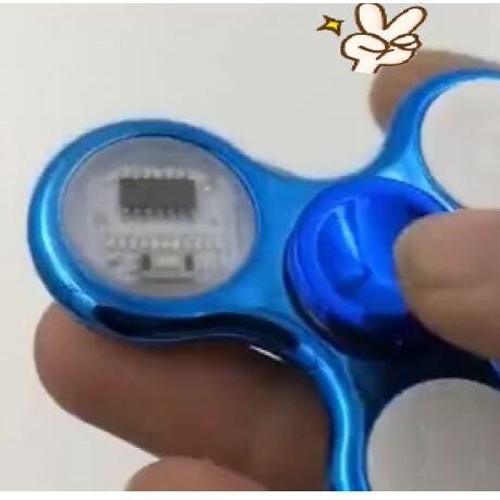 Variable LED flash finger gyroscope