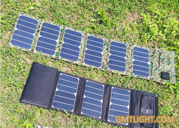 foldable solar charger