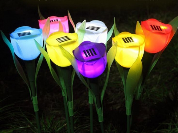 Garden solar tulip lamp