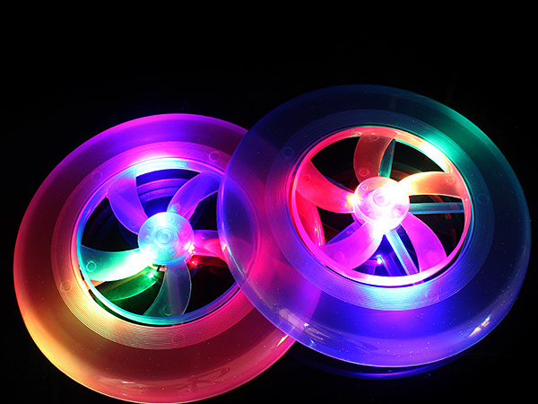 Flash disc ufo frisbee with rotating propeller for kids dogs adults