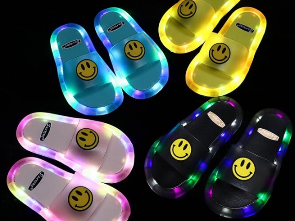 Children's LED luminous slippers