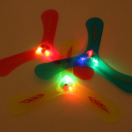 three leaf luminous boomerang light