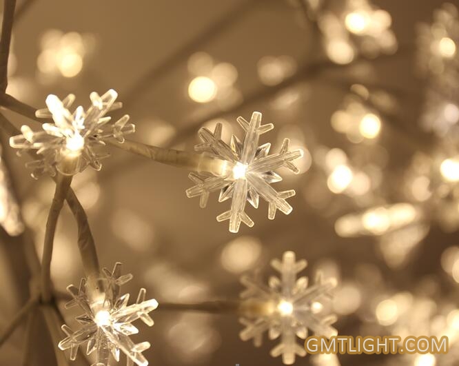 light snowflake tree lamp