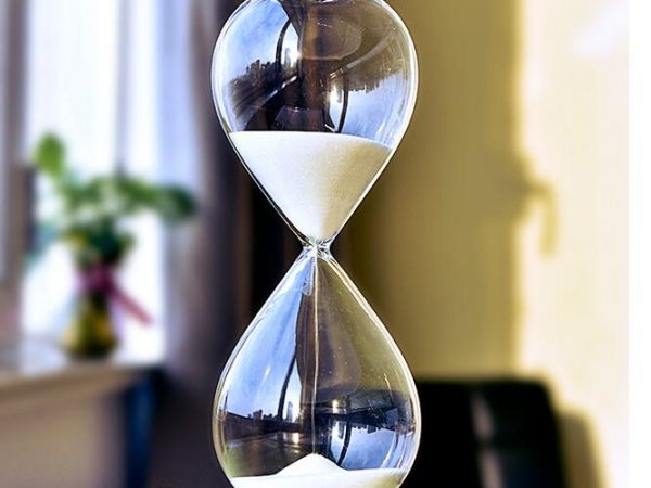 Timekeeper 60 minute hourglass