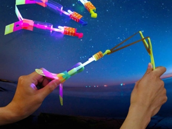 A luminous light rocket that everyone can experience