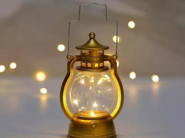 Antique led lantern