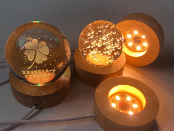 USB powered high light wooden luminous base for display