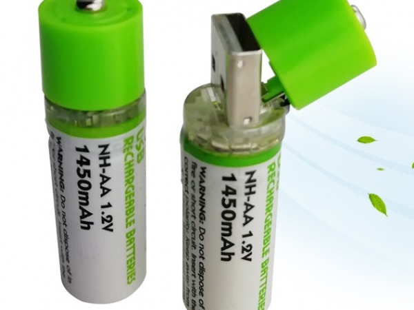 Rechargeable AA battery with USB interface