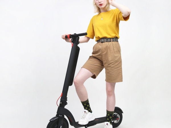 Easy battery changing foldable adults portable scooter (No.BK-X8)