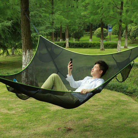 Outdoor leisure triangle hammock made of strong materials