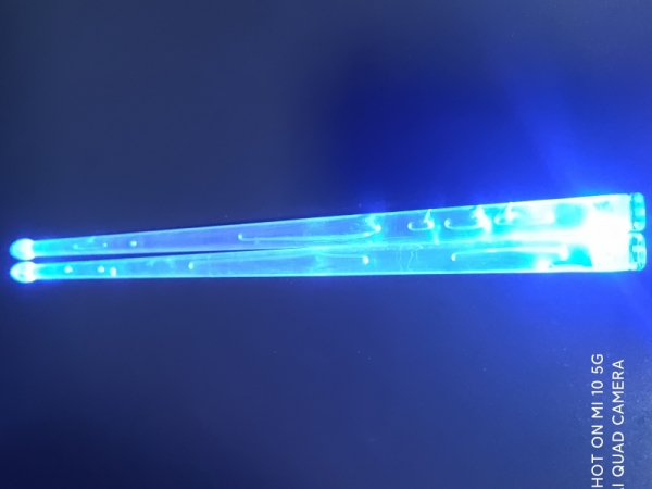 LED polymer vibrating luminous drum stick